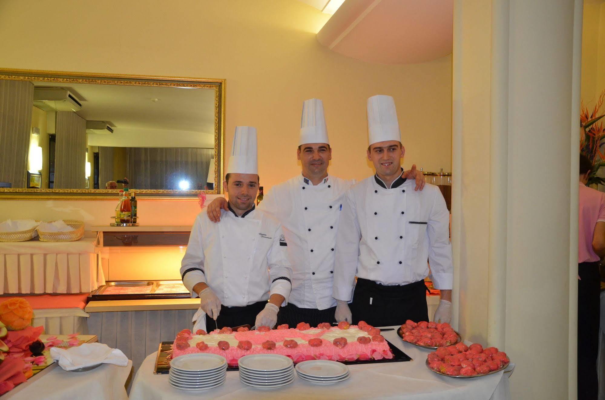 Hotel Sampaoli Bellaria-Igea Marina Exterior photo